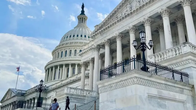 US Senate Delays Crypto Clarity Act as Priorities Shift
